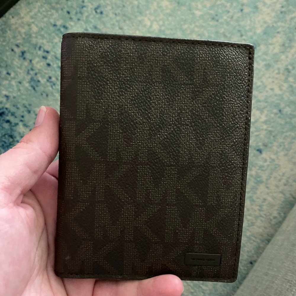 Michael Kors passport holder